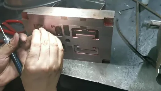 Plastic Injection Molding PP Pet Preform for Blowing Beverage Bottle